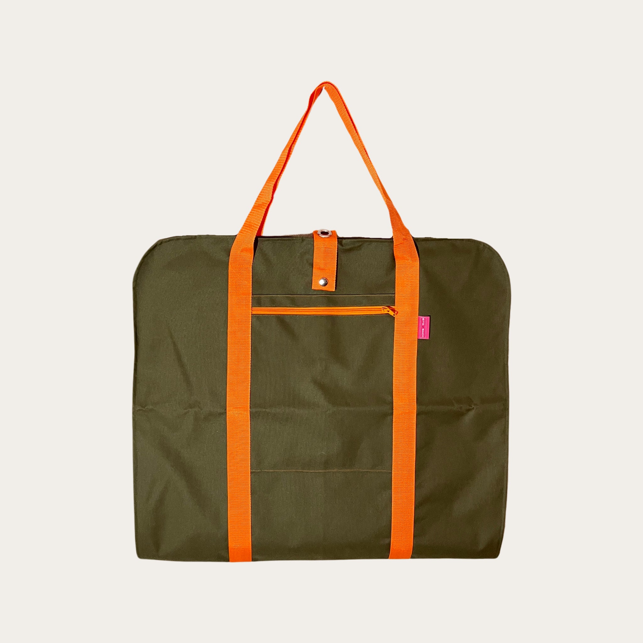Kleidersack in oliv